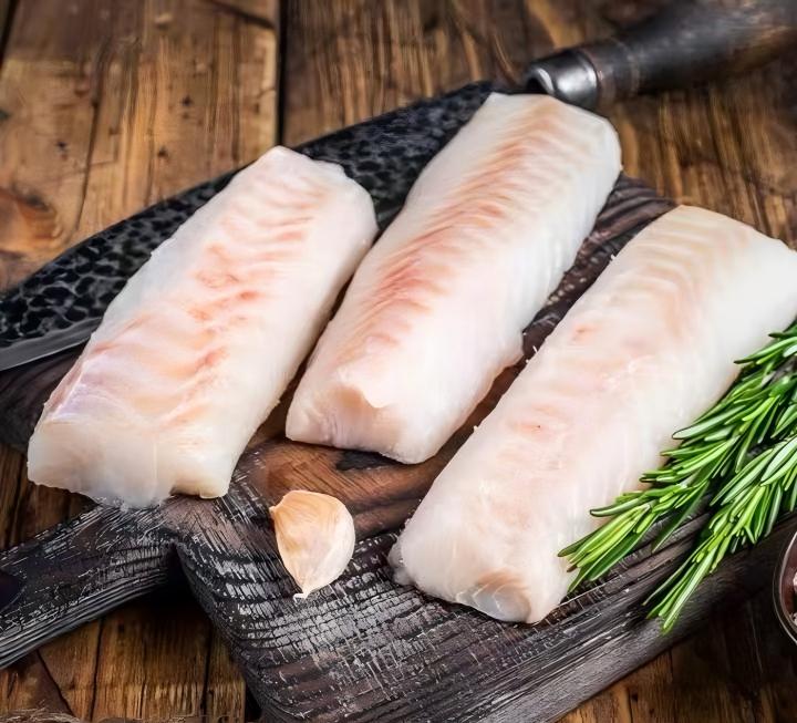 The U.S. will reduce its pollock fishing quota in bays by 25% in 2026, while the