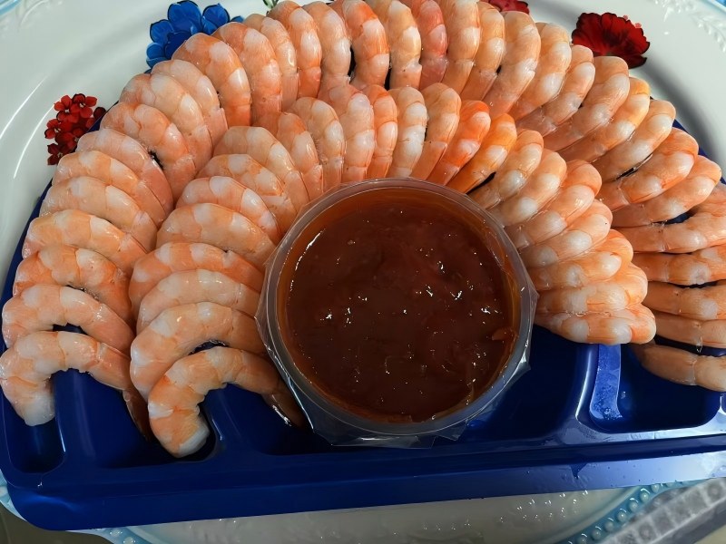 Wal-mart's shrimp products have been recalled due to the detection of prohibited
